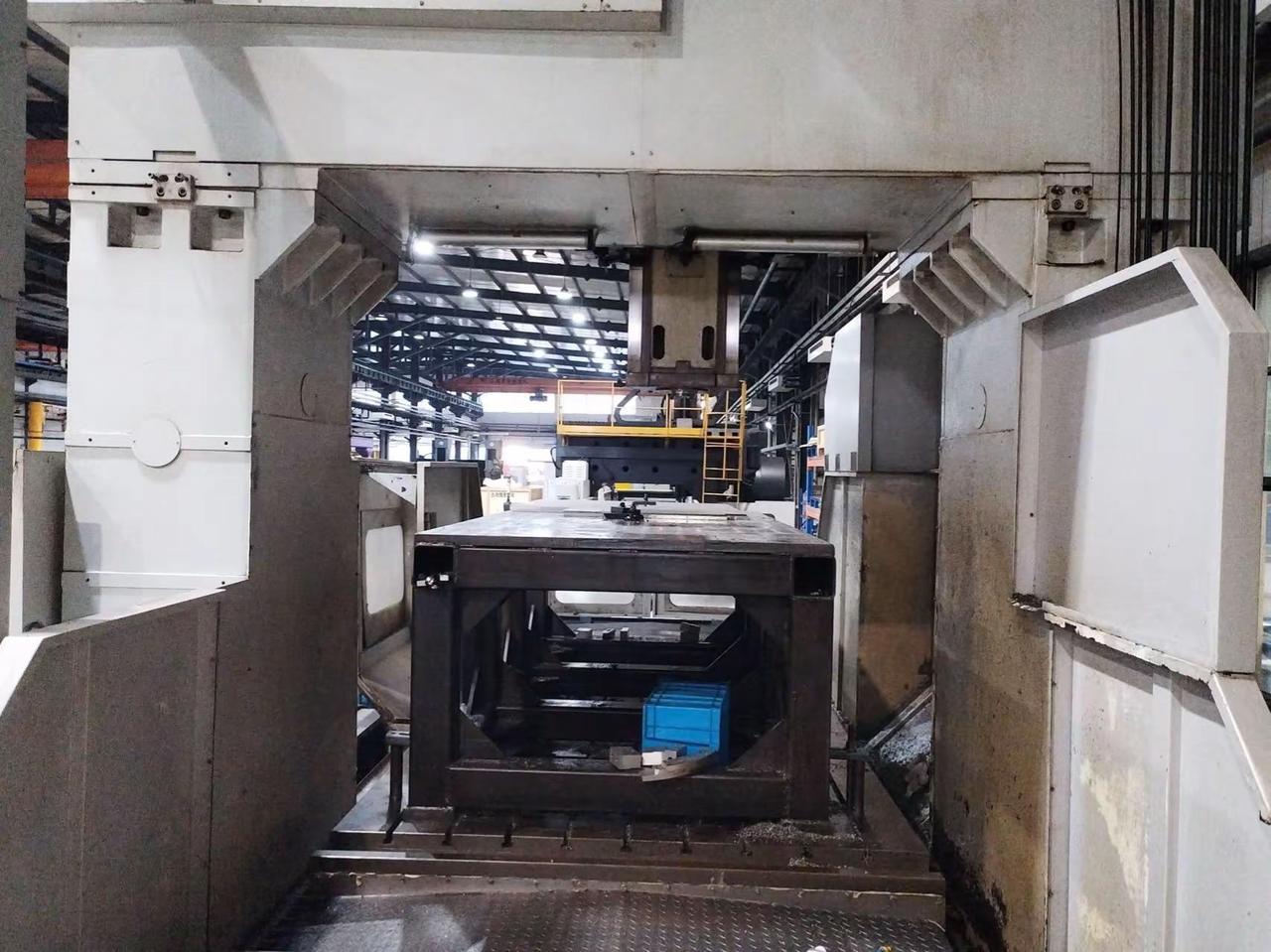 加高重型安装少用海天3225G数控龙门发那科31i系统两线一硬导轨BT50刀柄齿
