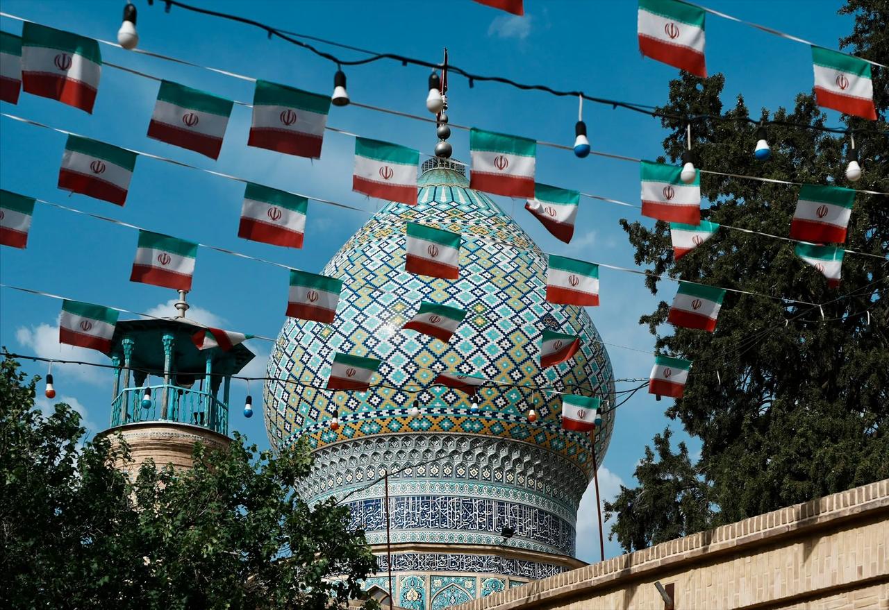 日本人关心伊朗局势并不亚于中国人，东京大学教授渡部憲則发了一个霍尔木兹海峡动态感