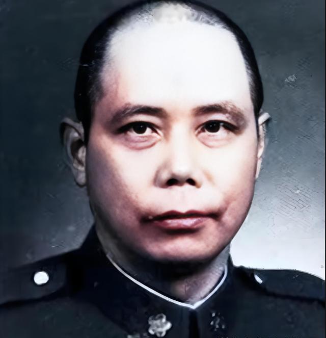 王耀武在常德摆庆功宴，招待57师残存官兵，正吃饭时，军长傅仲芳带着一队士兵闯入，