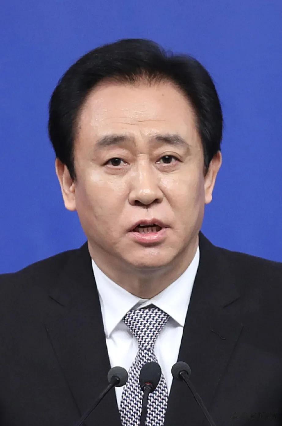 恒大一旦破产，损失最大的是银行吗？

首先，咱得弄清楚恒大的负债结构:2.4万亿