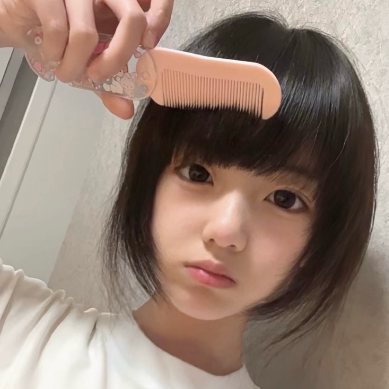 分享一组自存的萌萌头像 