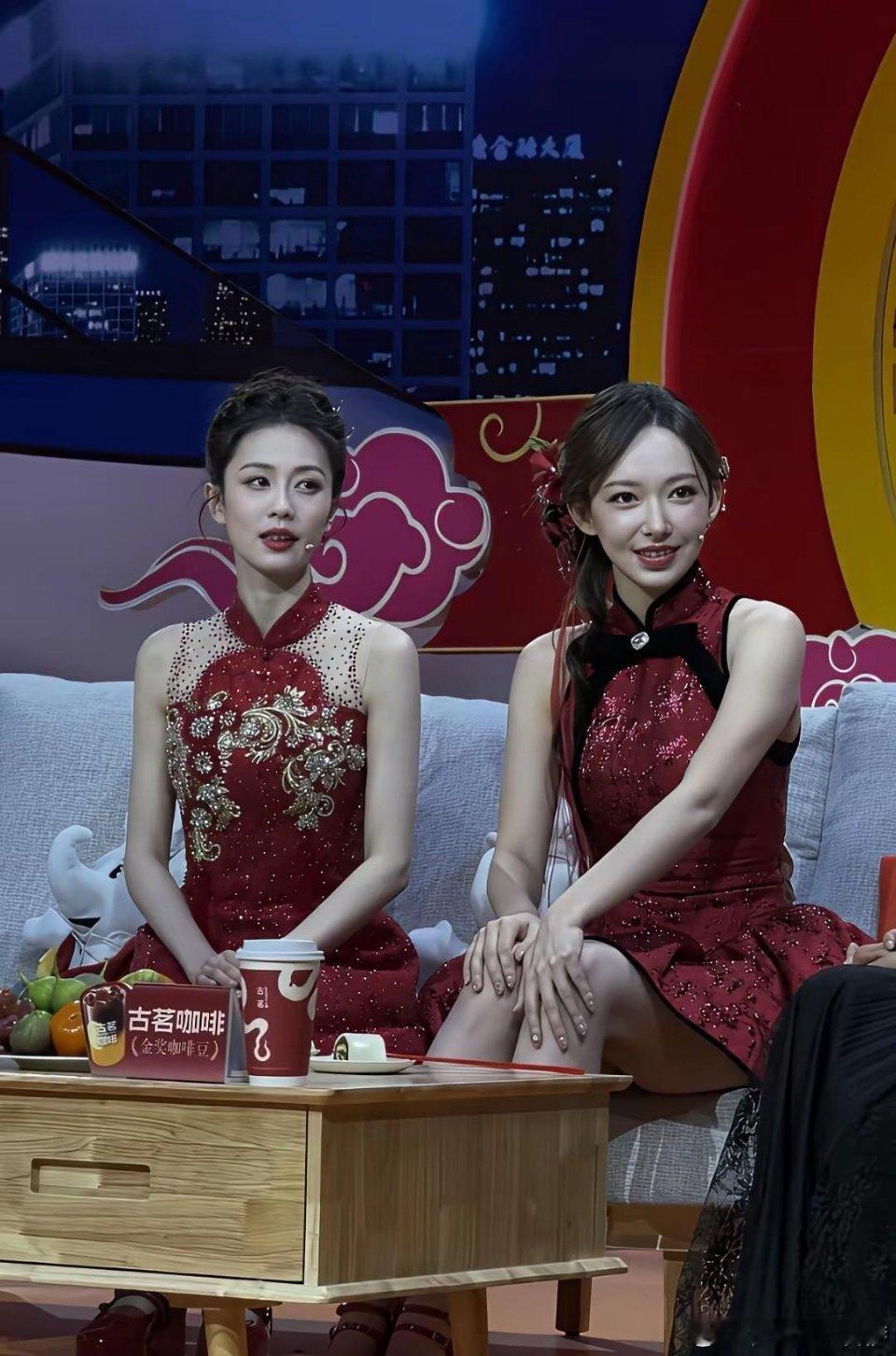 这才是真正的大腿，没有拉直，没有美颜！ 