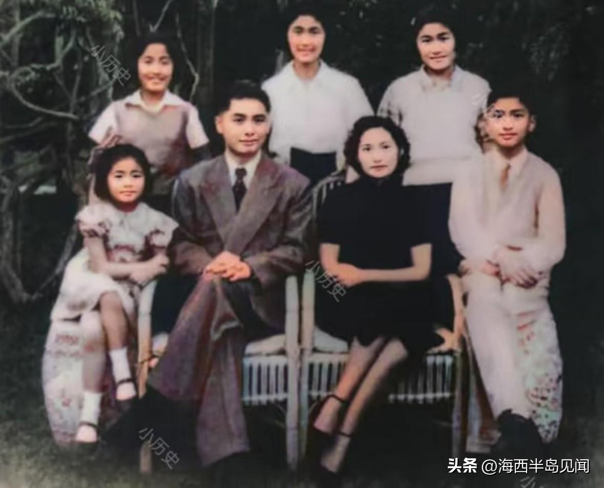这是1948年，荣毅仁携妻子杨鉴清与五个子女在上海拍摄的一张十分珍贵的全家福合影
