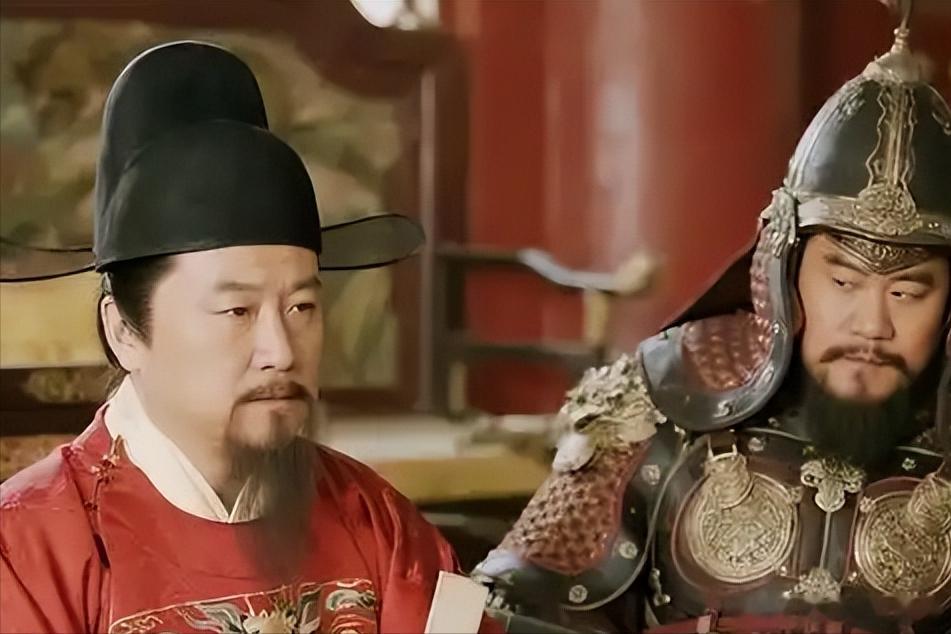 手握十八万大军的安禄山，横行无忌，却唯独怕一人，大冬天能被吓出冷汗，这人就是宰相