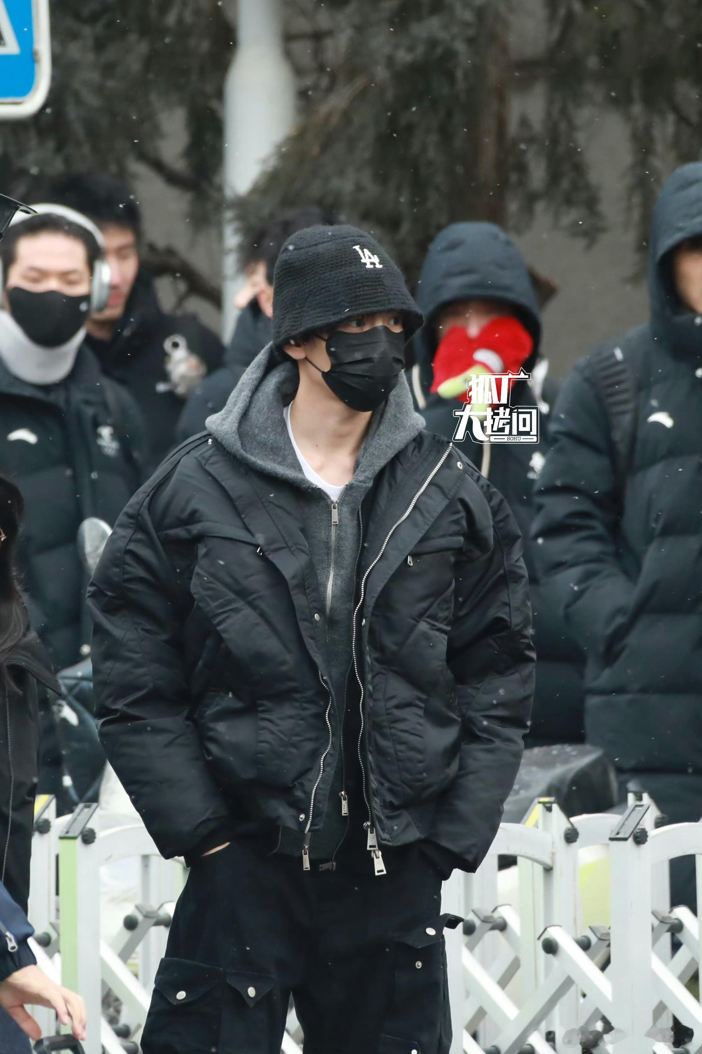 又是一年春晚彩排时：白鹿、刘宇宁、田曦薇、丁禹兮、李昀锐、宋威龙、毕雯珺、周深、