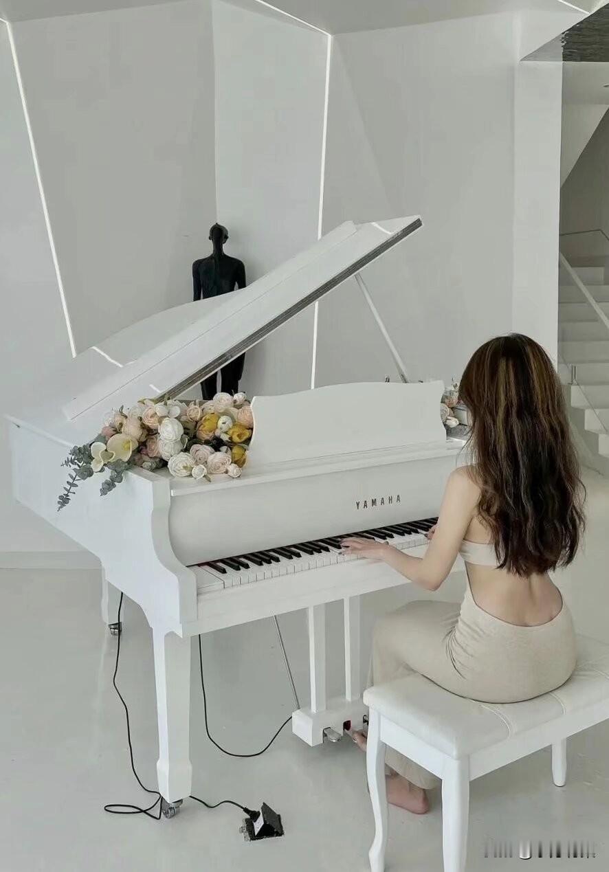 如果非要判断人性善恶，那就要以利益大小来做参照了，在没有利益的情况下，人性是本善