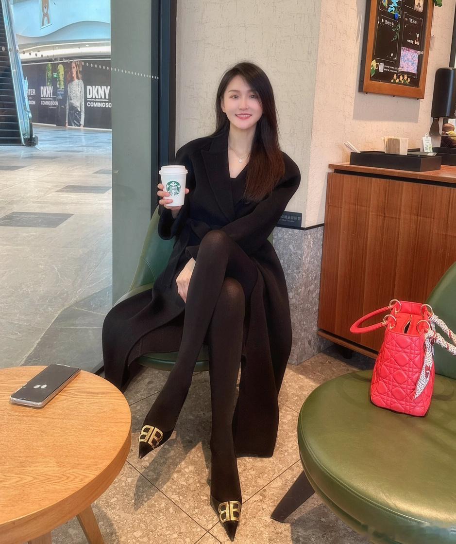 厚黑 ​​​