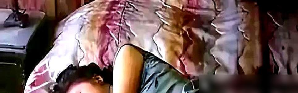 汤唯在《色，戒》里的颤抖和颈动脉狂跳，不是演技。

当时为了这几场重头戏，李安特