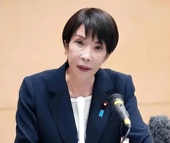 日本涨签证费，中国对等出手，日本以为自己捏着一把好牌。翻签证、卡机床、放各种小动