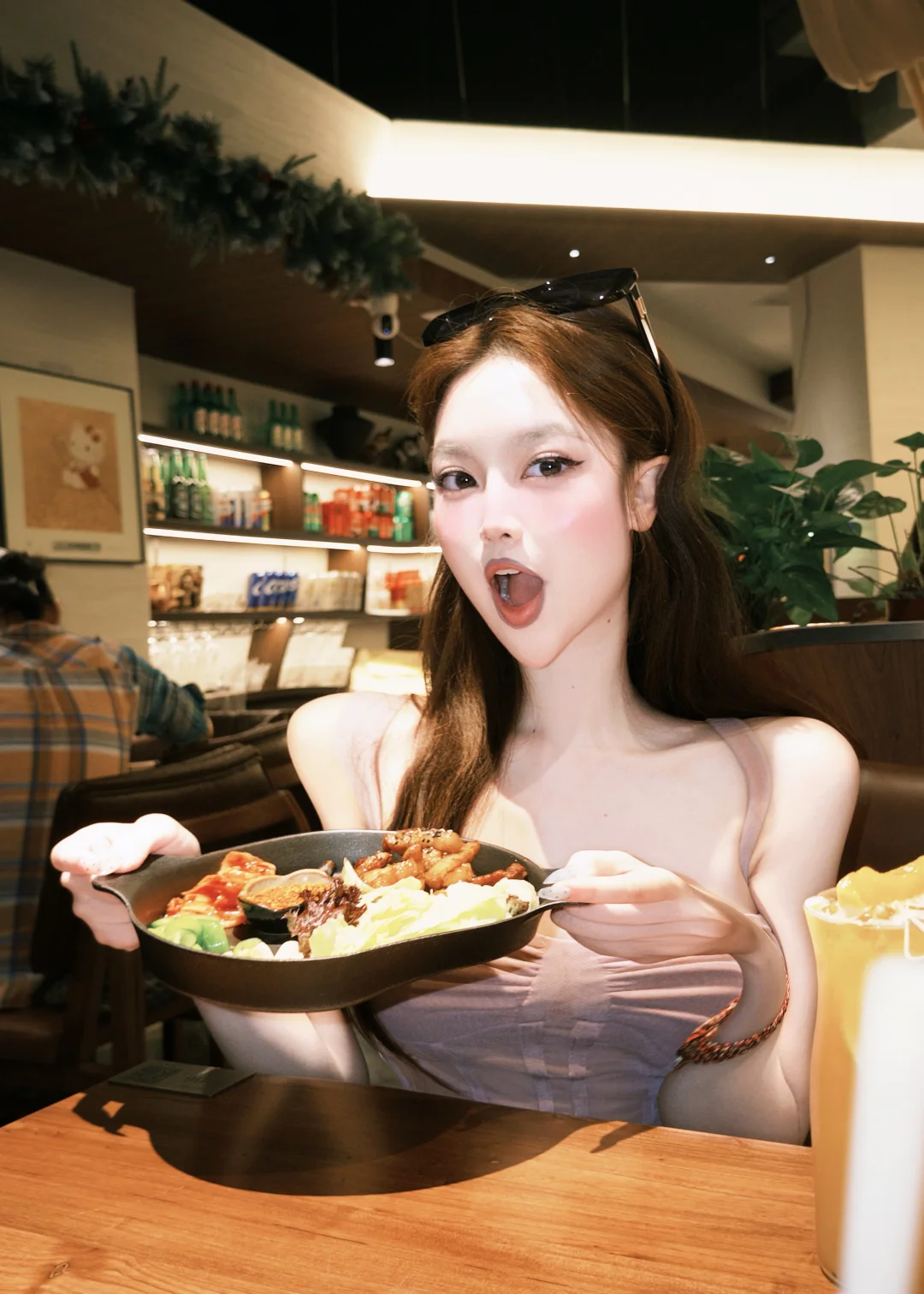 不藏了 有点曼妙