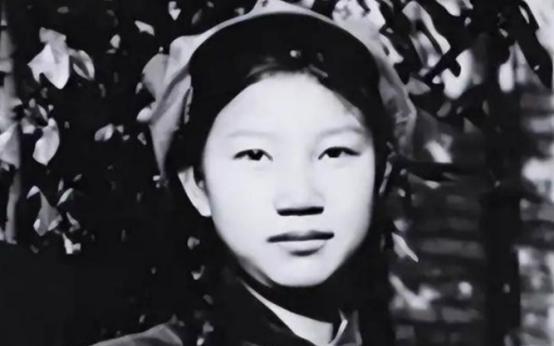 1971年10月，刘思齐从上海监狱写信给毛主席，请求释放她和丈夫杨茂之。这封信引