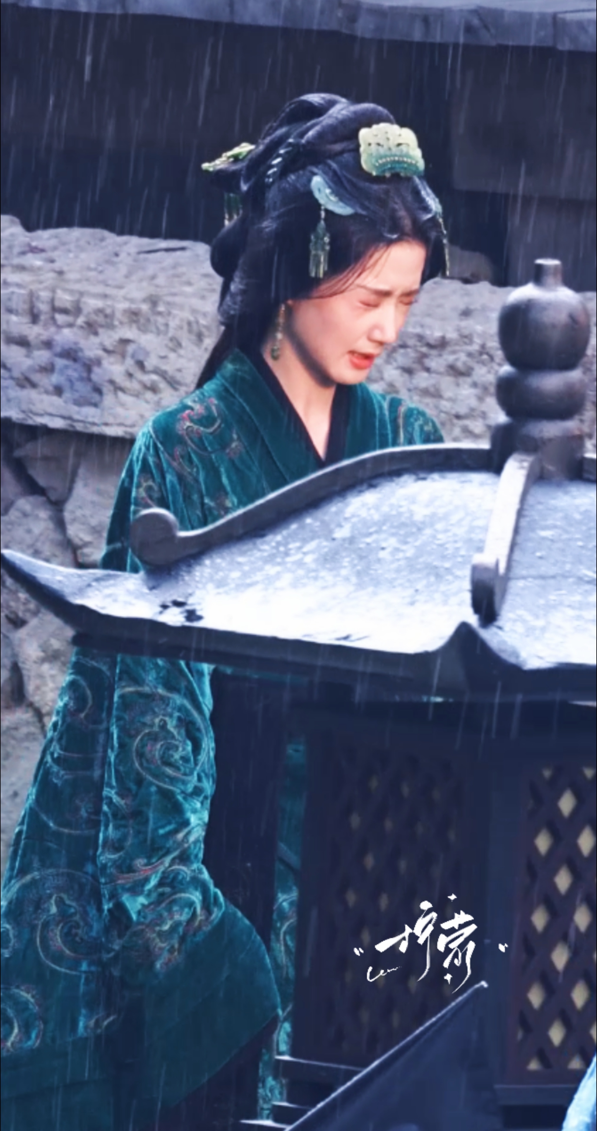 痛卢昱晓卢昱晓苏落薇 ​​​