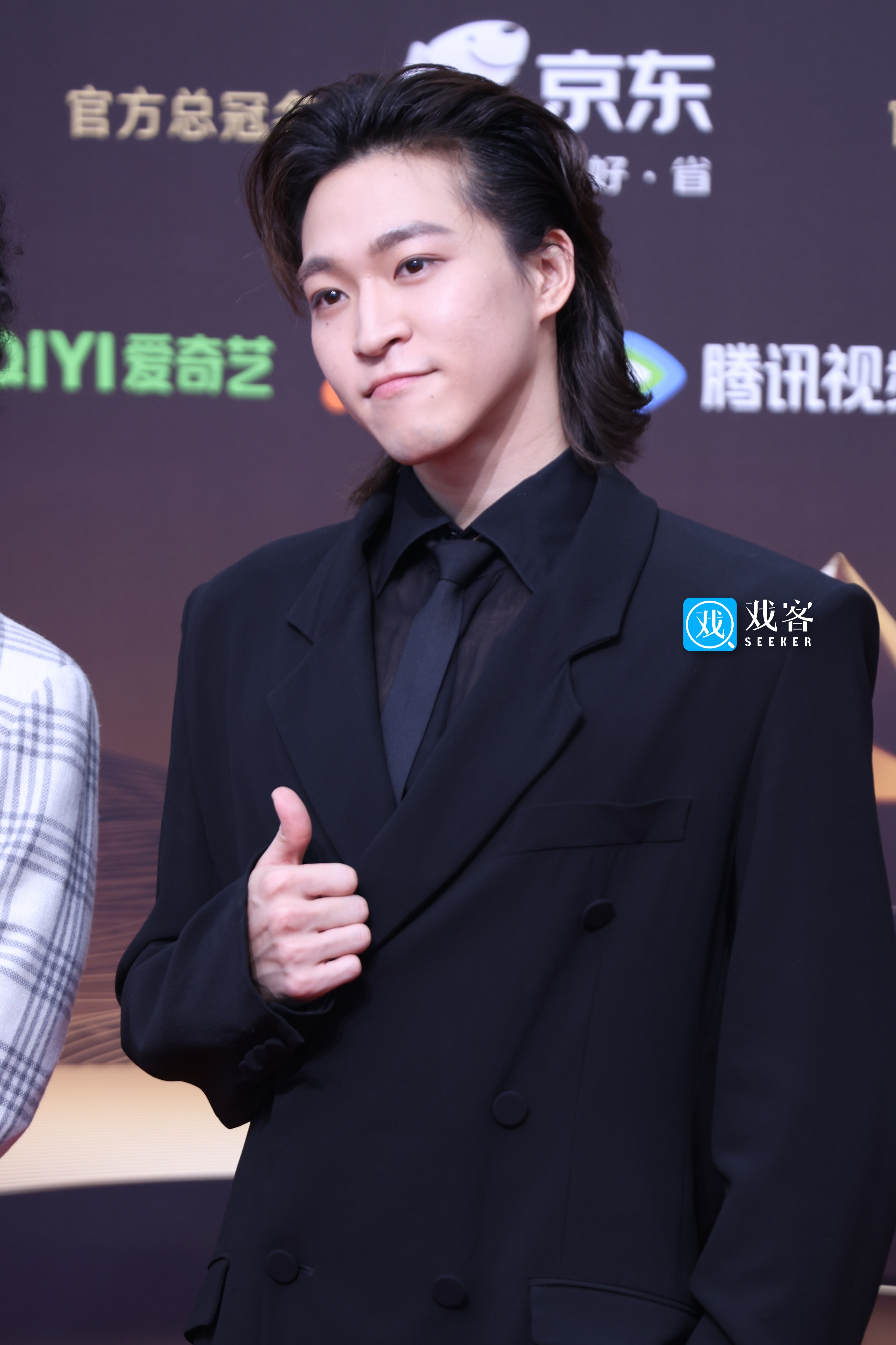 【戏客现场】赞多 生图📸歪头点赞的赞多太可爱啦👍🏻为赞多点赞多多多多多[哈