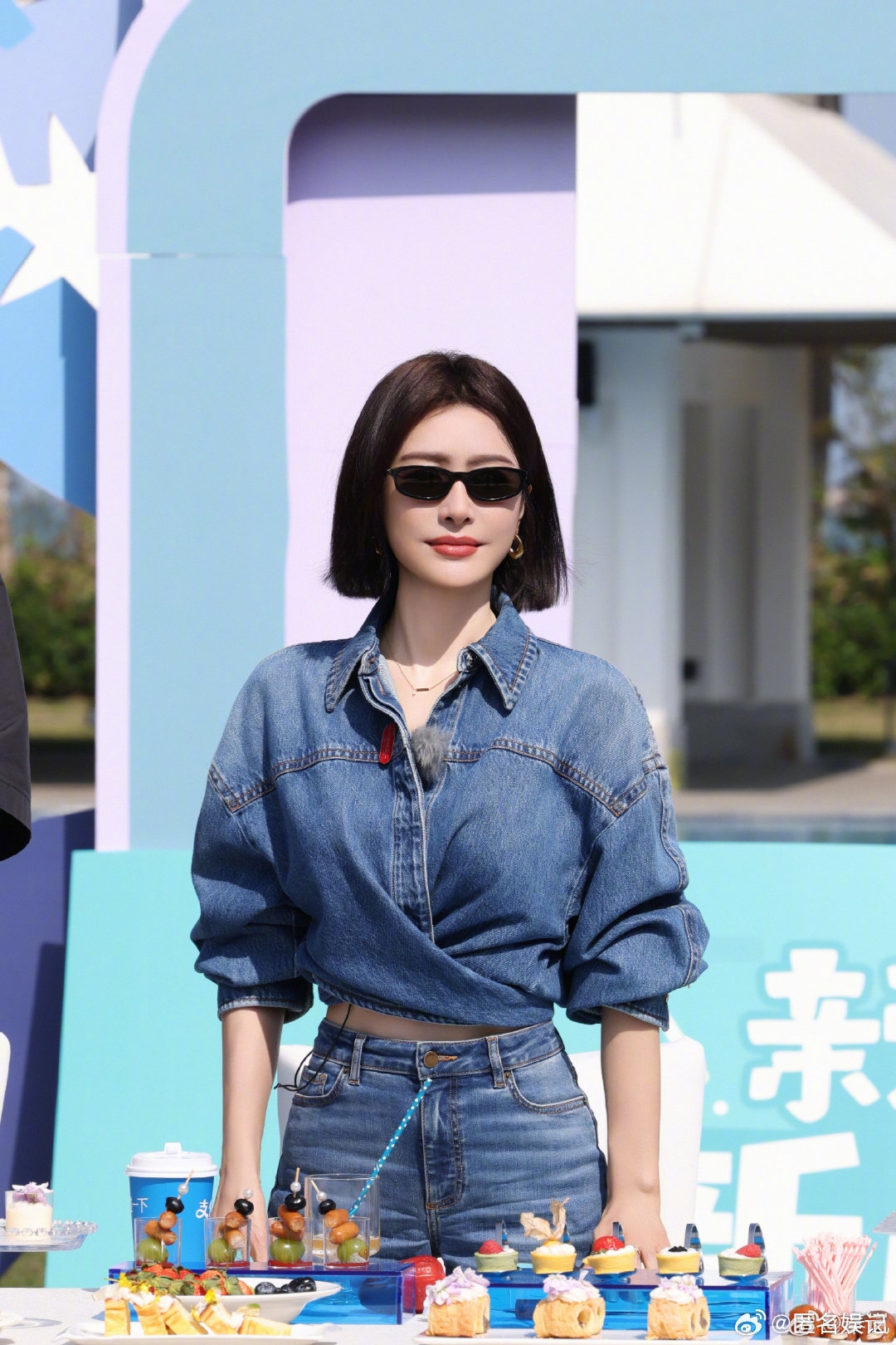 秦岚秦岚嗓子哑了3年几年了还没恢复，秦岚这嗓子怕是焊在身上了！秦岚自嘲做声带手术