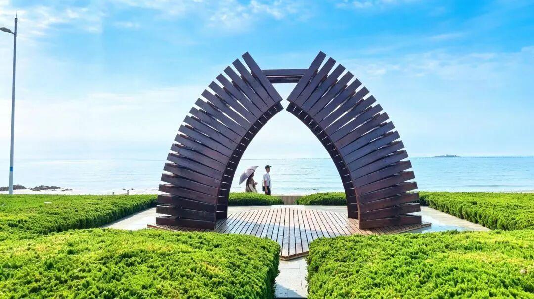 铁子们，来青岛雕塑园《椿叙》吧！青岛雕塑园上新，邀请广大市民、游客前来休憩、打卡