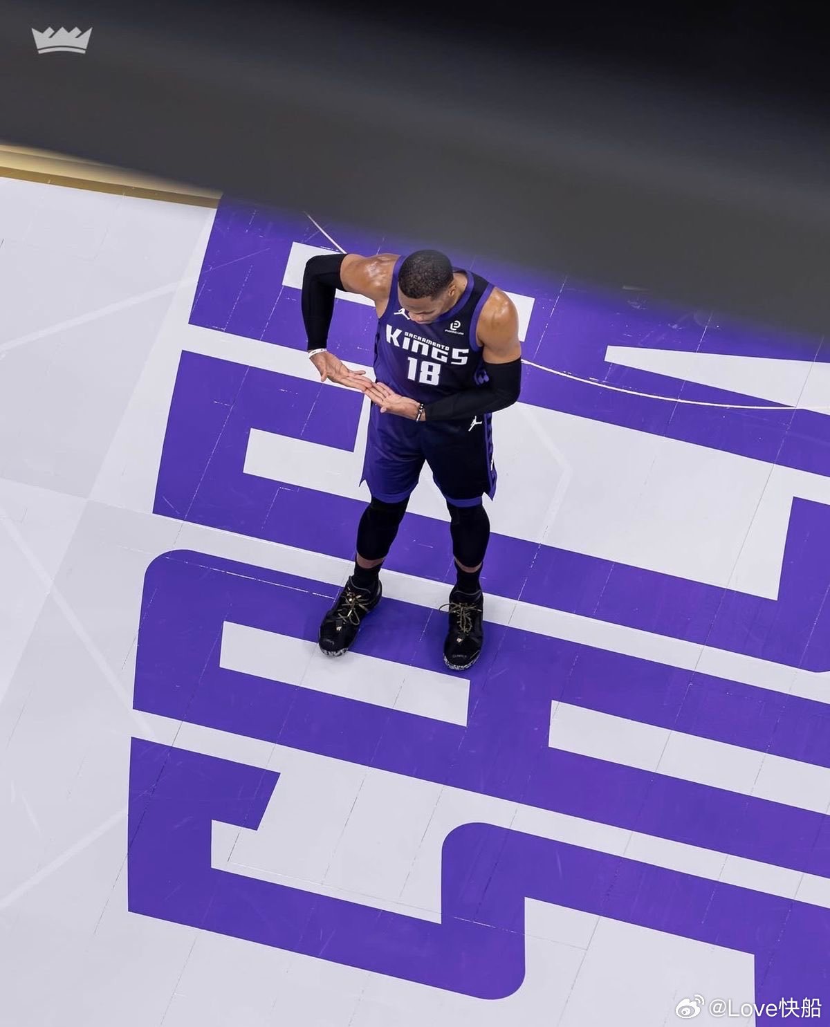 威少确定不会出战今天与快船的比赛，德罗赞和蒙克打！！ 