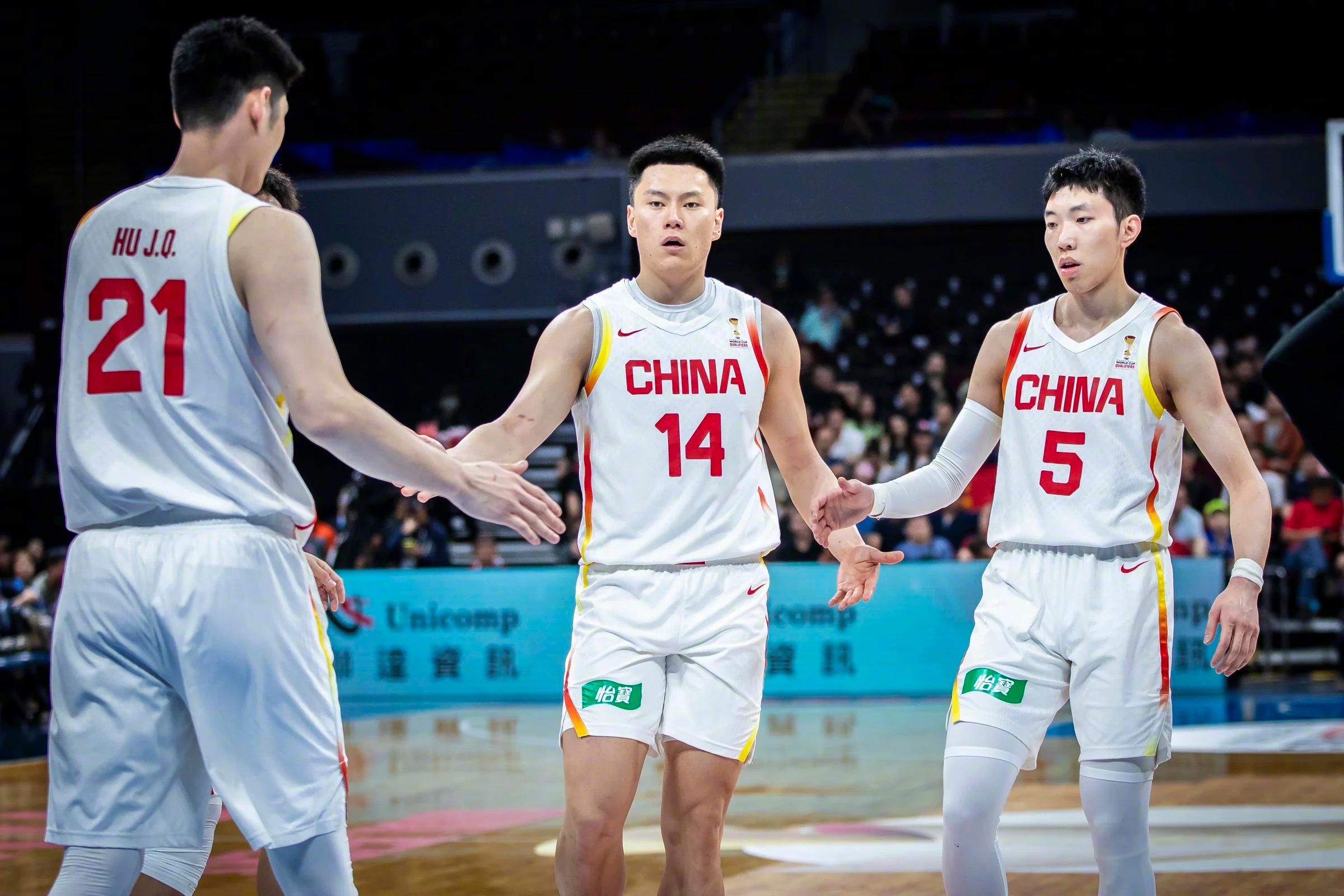 中国男篮跟省队打，本来不用这么费力，前三节进攻打得非常不好，给了中国台北队太多的