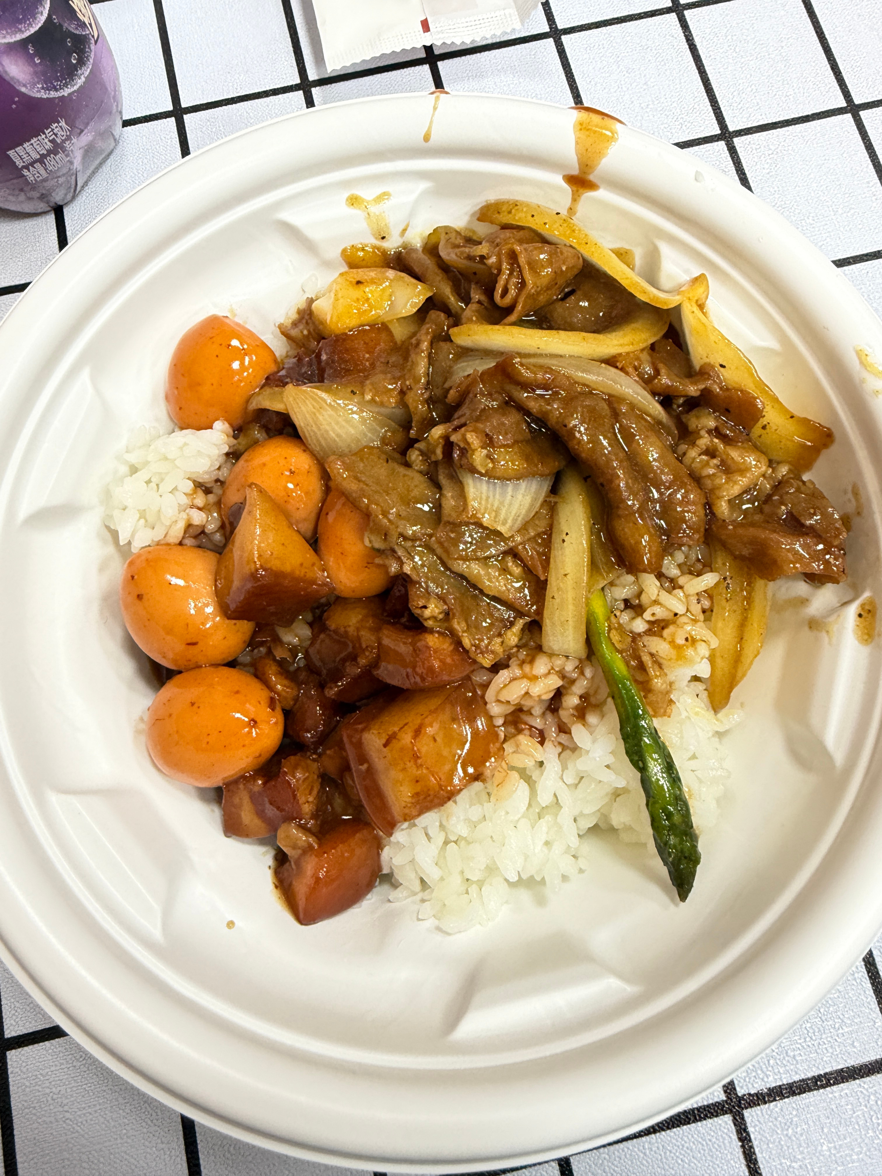 可能是太饿了吃什么都好吃，今天的午饭真的是美味至极… 