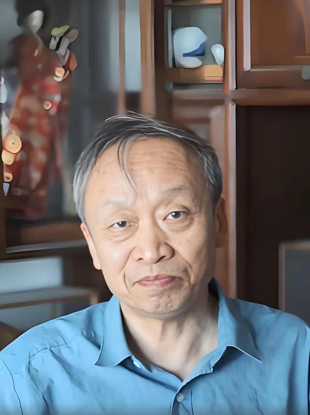 【年轻人要怎么避免王小东现象？】
朋友孩子高考，其实考得不错，能上一个不错的大学