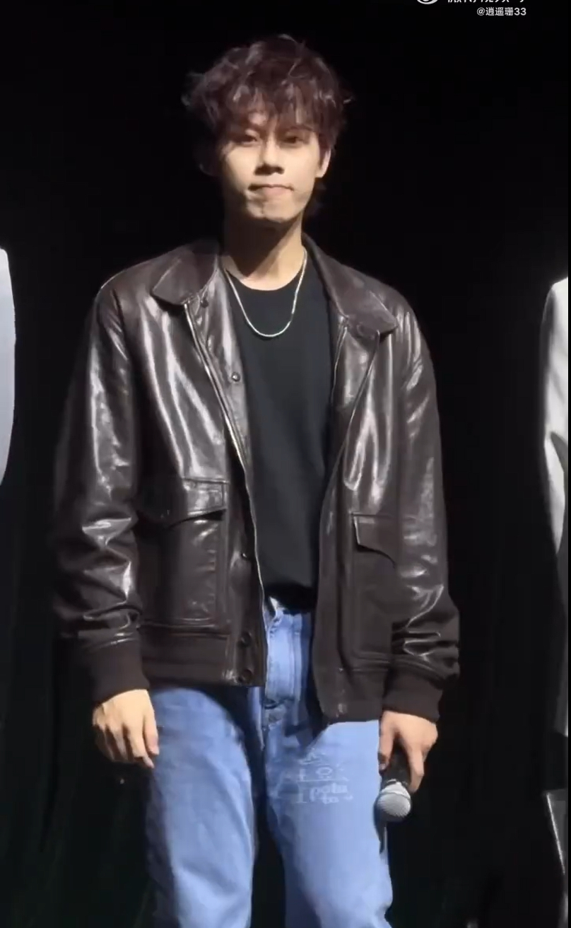 周奇这个视频的退出键在哪里 周奇这个视频带来的极致的享受，简直不要太nice，而