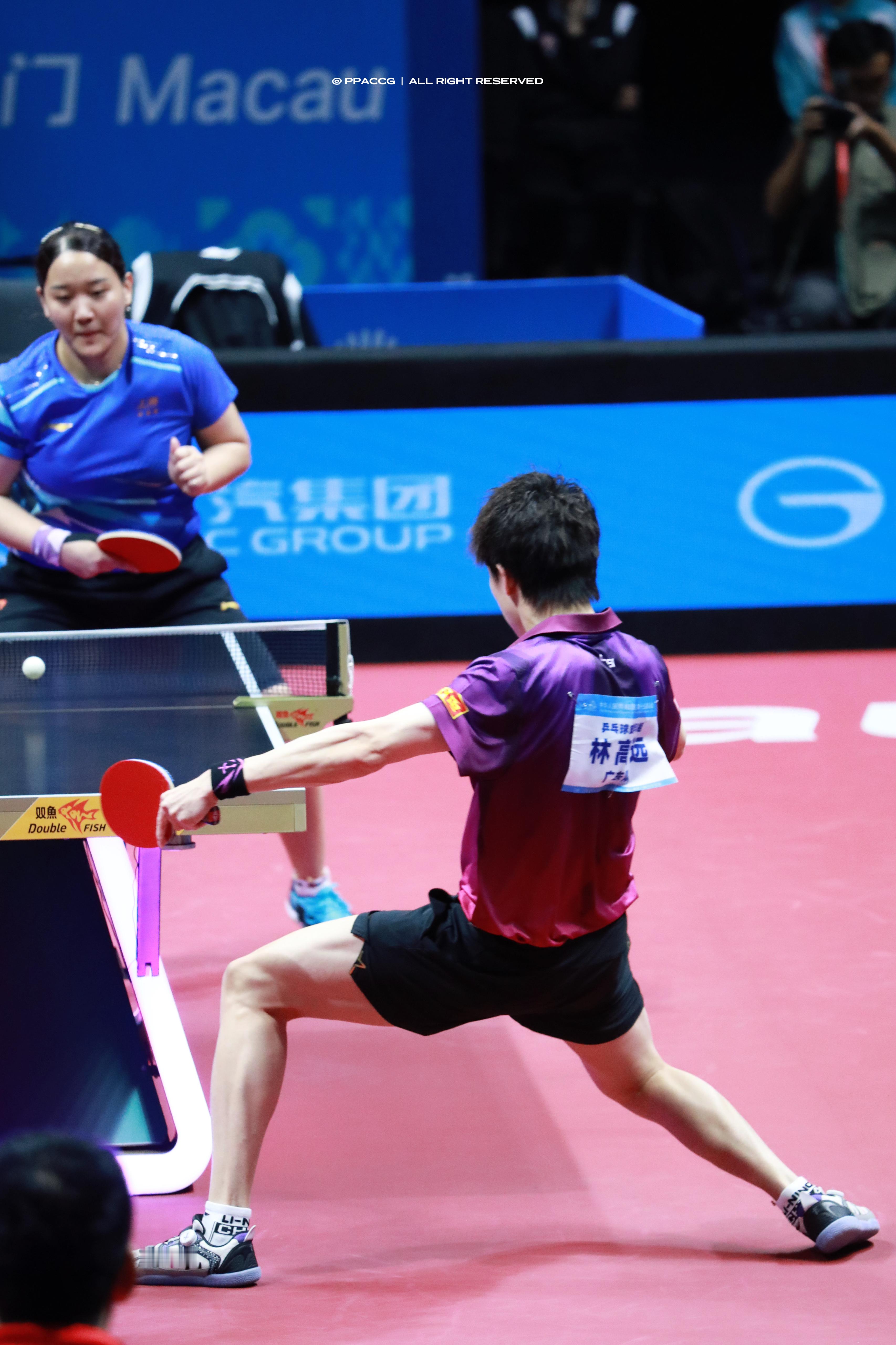 转载了 的微博图片漂亮的肌肉