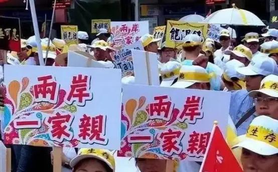 “根除”比“打击”重在哪，这词不寻常
有些词，平时藏着。一旦亮出来，就不是普通表