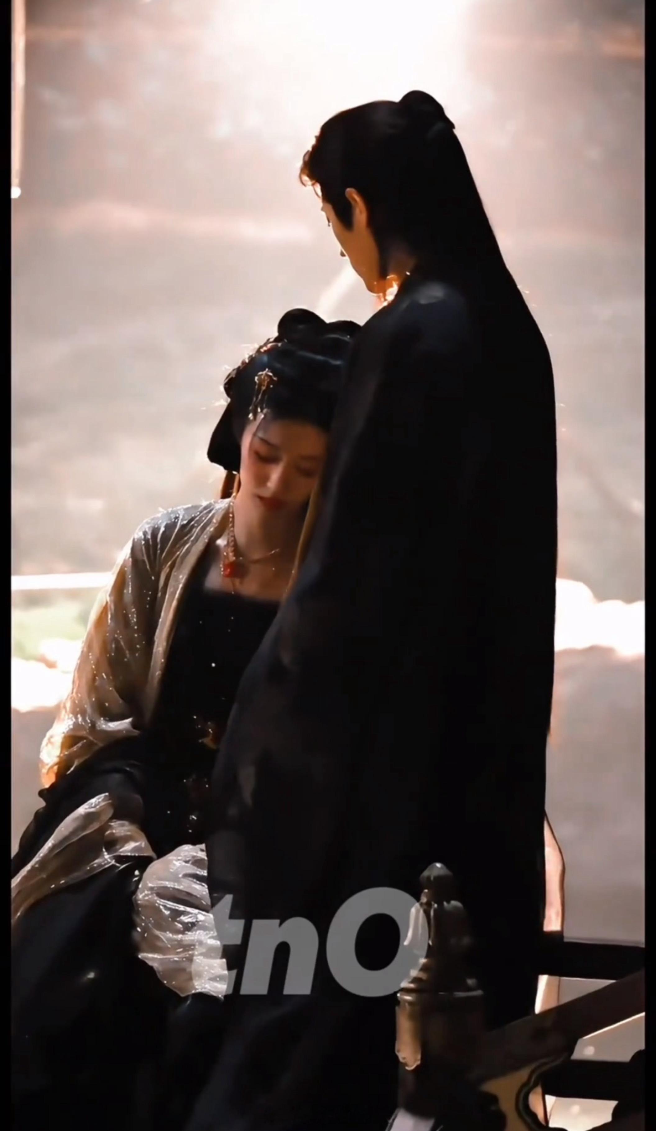 路透盘包浆终于能看正片了 谁懂这种快乐！《成何体统》正片香迷糊了！双穿人妖妃和暴