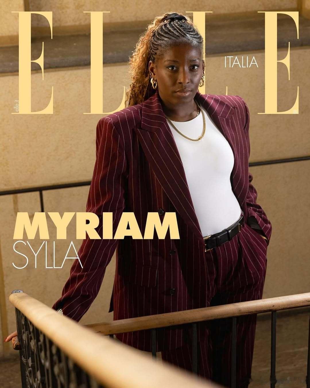 📷 时尚"喜剧人"——米里亚姆.塞拉 登ELLE Italia版封面。 