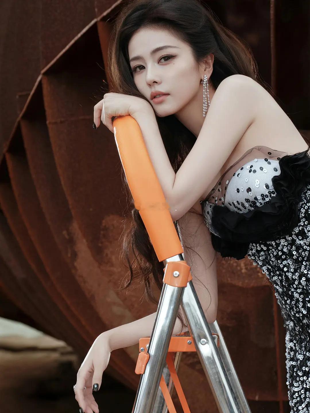 白鹿星光大赏出图 