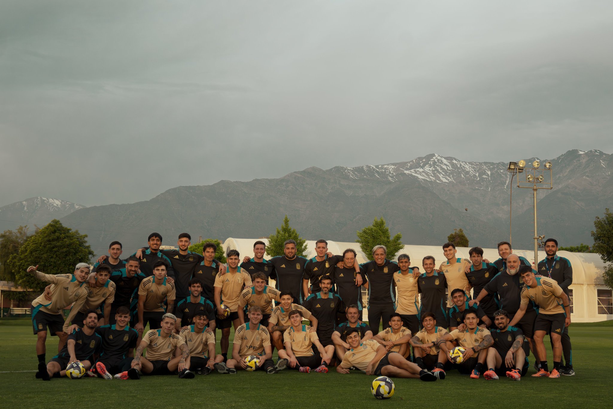 📷全家福🇦🇷阿根廷u20 决战前大合影阿根廷u20vs摩洛哥u20u20世