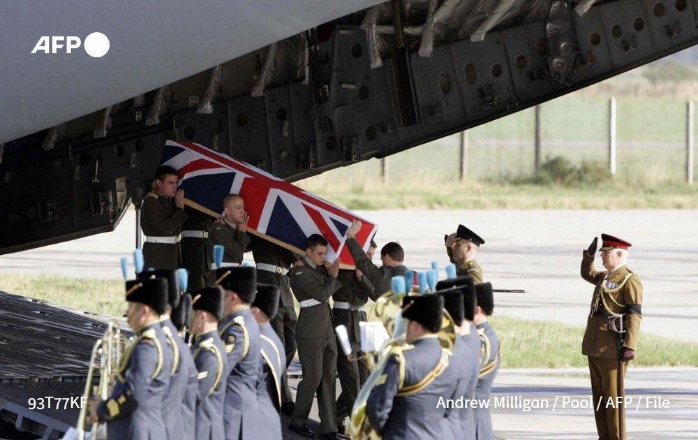 新闻快讯——英国表态：特朗普称北约驻阿富汗部队未上前线作战的言论引发众怒，英方直