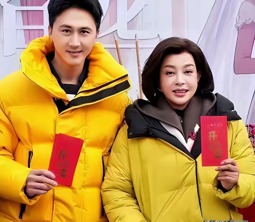 我研究了刘晓庆很久，终于想明白一个反常识的真相：人不是慢慢变老的，而是一瞬间放弃