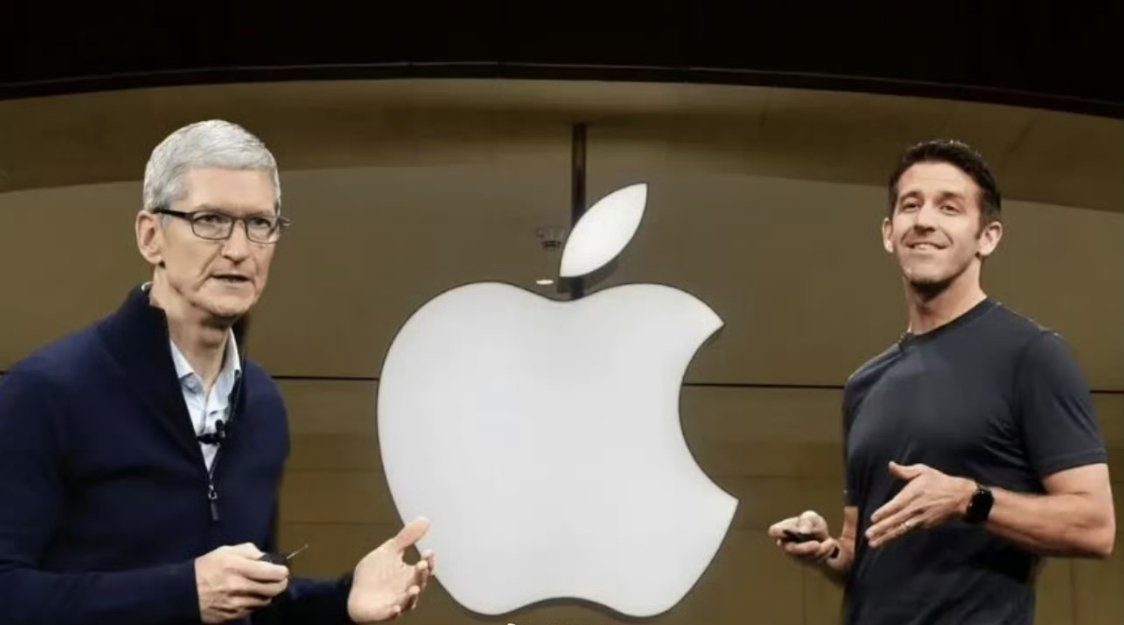 库克不再担任苹果ceo 库克发布《来自Tim的一封信》，宣布将于9月卸任CEO，