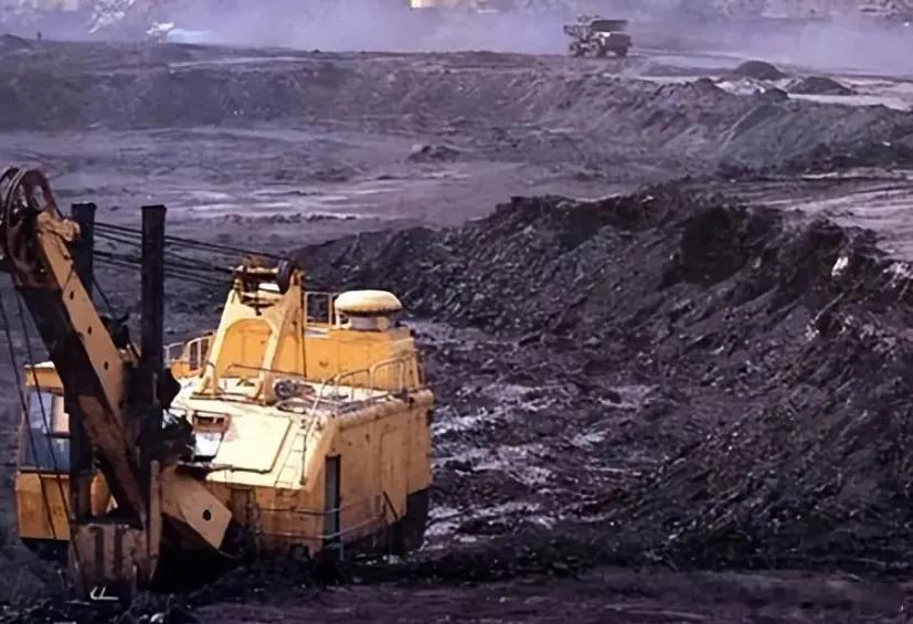 日本下月将在太平洋海底试挖稀土主要问题是提炼问题，日本折腾了十年了自给率不到30