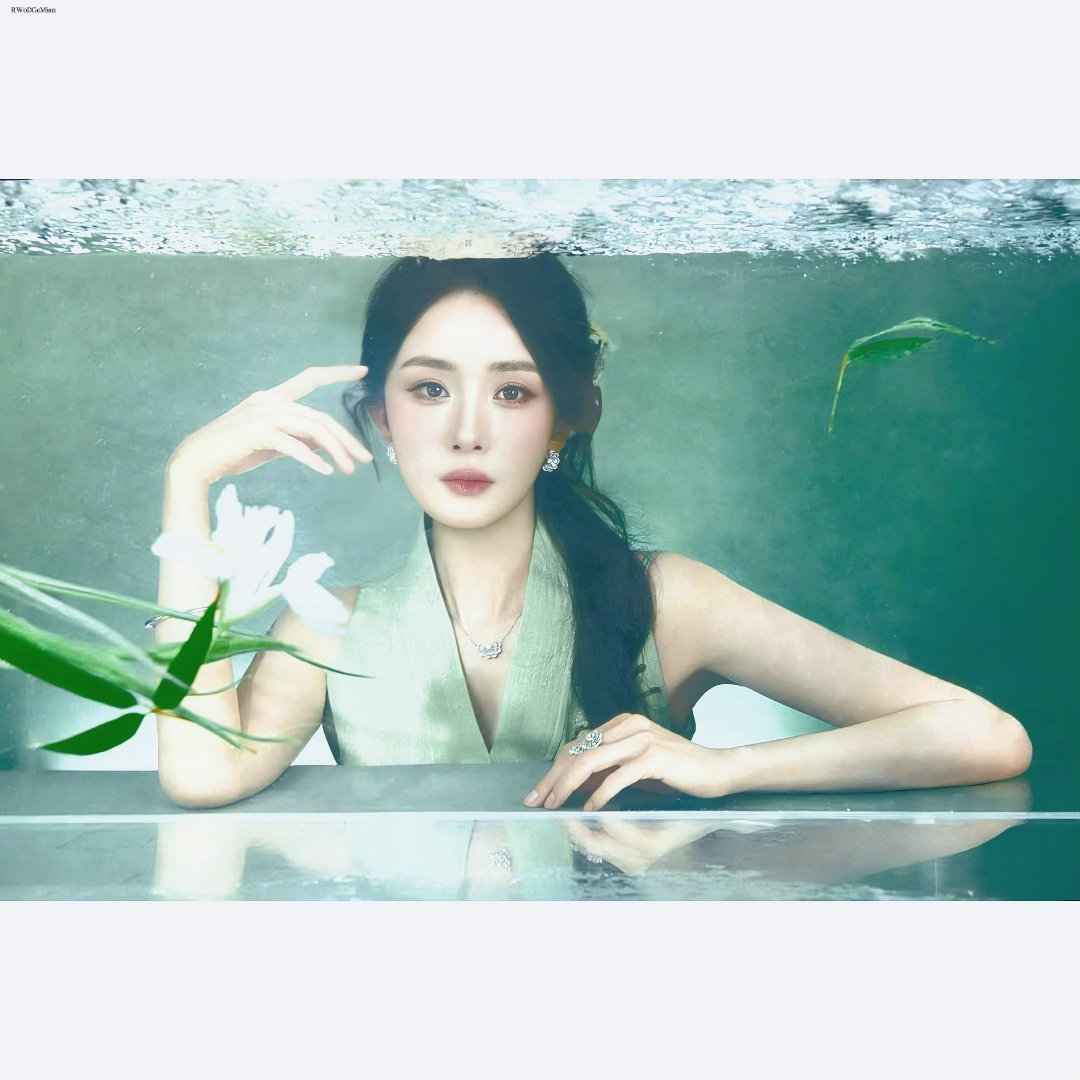 杨幂杨幂和火锅 ym杨幂0912生日快乐 “扬起白帆，与你一同奔赴热爱.”𝐑?