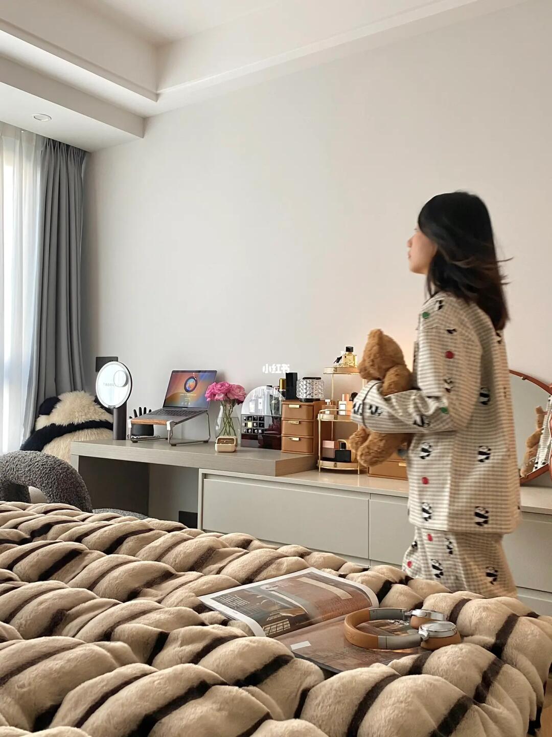 27岁女生的小房间，一觉睡到自然醒好酥服😴