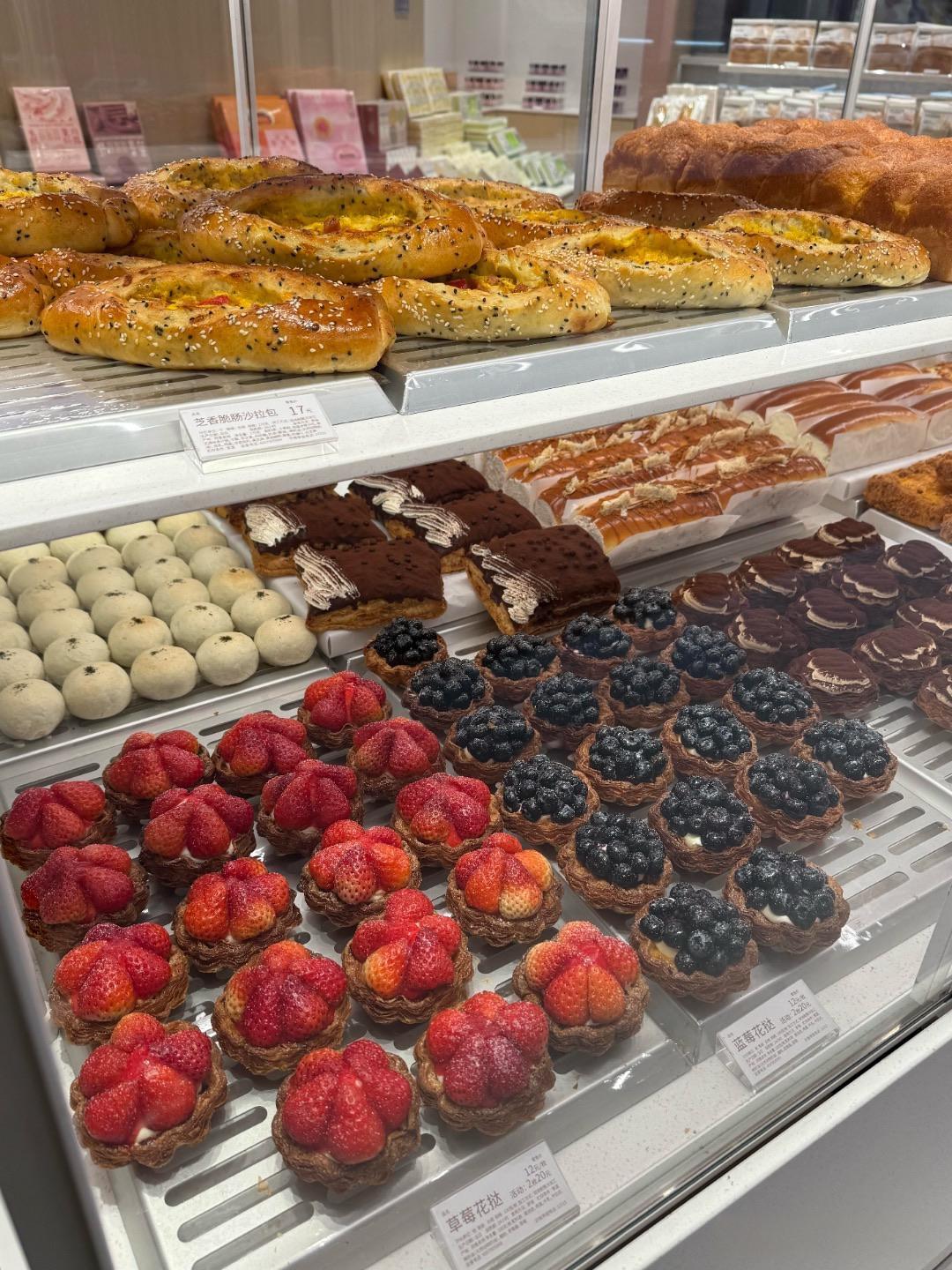 现在的小蛋糕买不起了