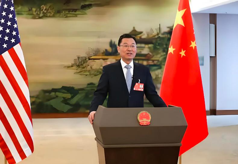 驻美大使谢锋：中国大蒜做梦也没想到，有朝一日会被列为“国家安全威胁”
【观察者网
