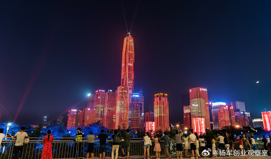 一般投资公司是收取基金额的1-2.5%的管理费但大环境不好，现在私募基金管理人报