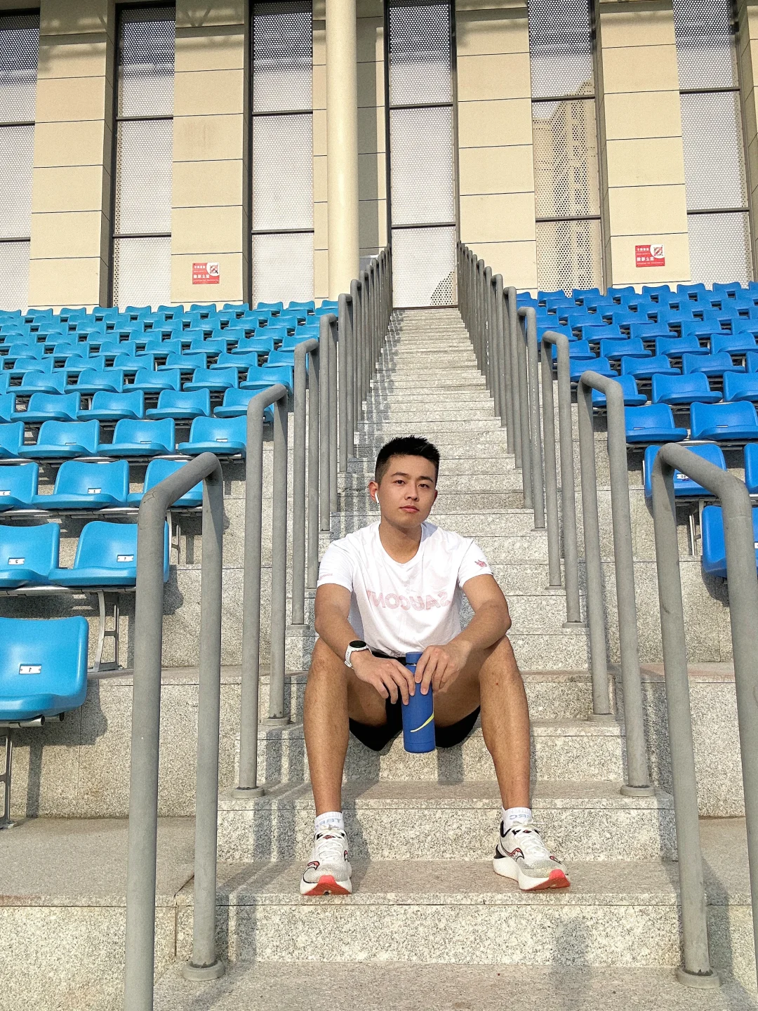 慢跑10k | 跑操场的感觉真舒坦