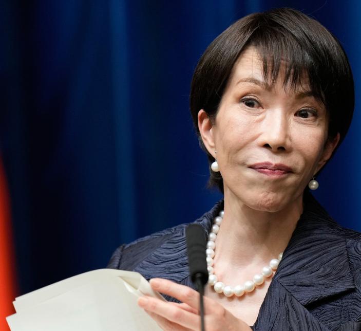 内外夹击！
日本乱成一锅粥，
高市早苗被全网施压！


高市早苗
在台湾问题上踩