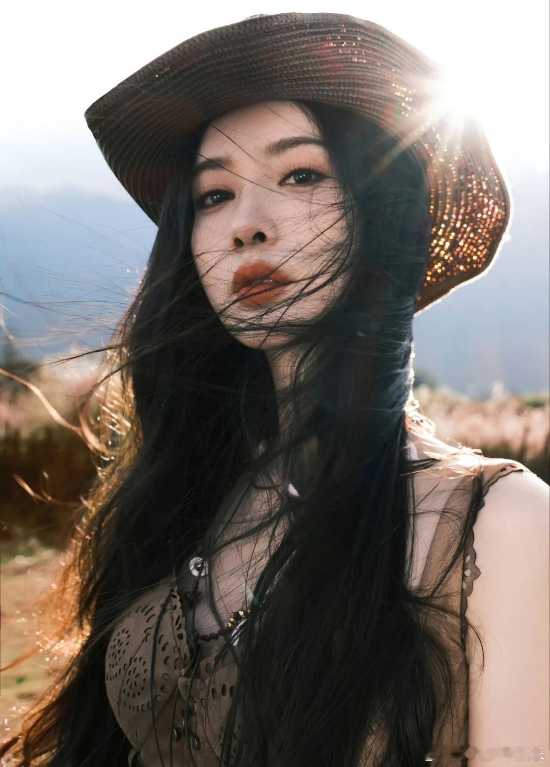 孟子义cos我是认真的喜人奇妙夜 看孟子义的cos每次都能感受到她对角色的热爱和