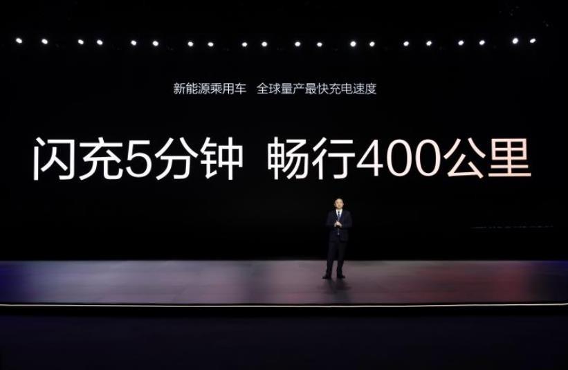 比亚迪超级e平台，冲一秒跑两公里，再次让世界领略中国速度

3月17日，比亚迪召