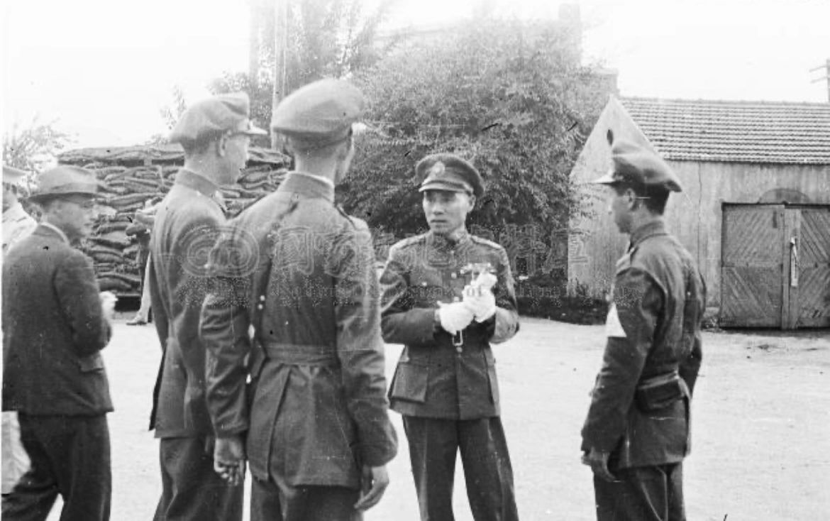 1946年9月1日，顾祝同抵吉林视察