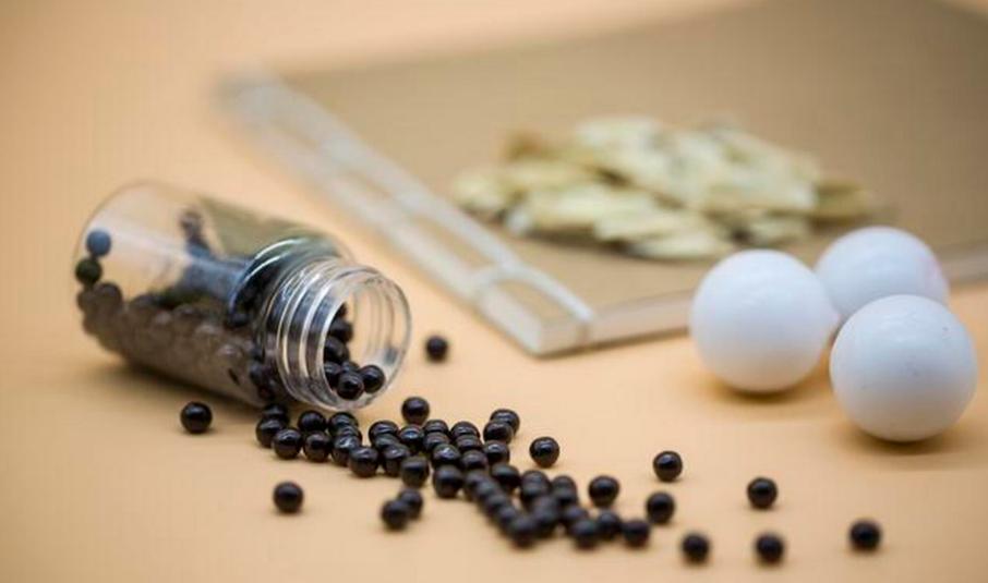 吃一堆补药，不如1瓶保和丸，中医：“以通代补”才是最强的补！
逢年过节，餐桌上总