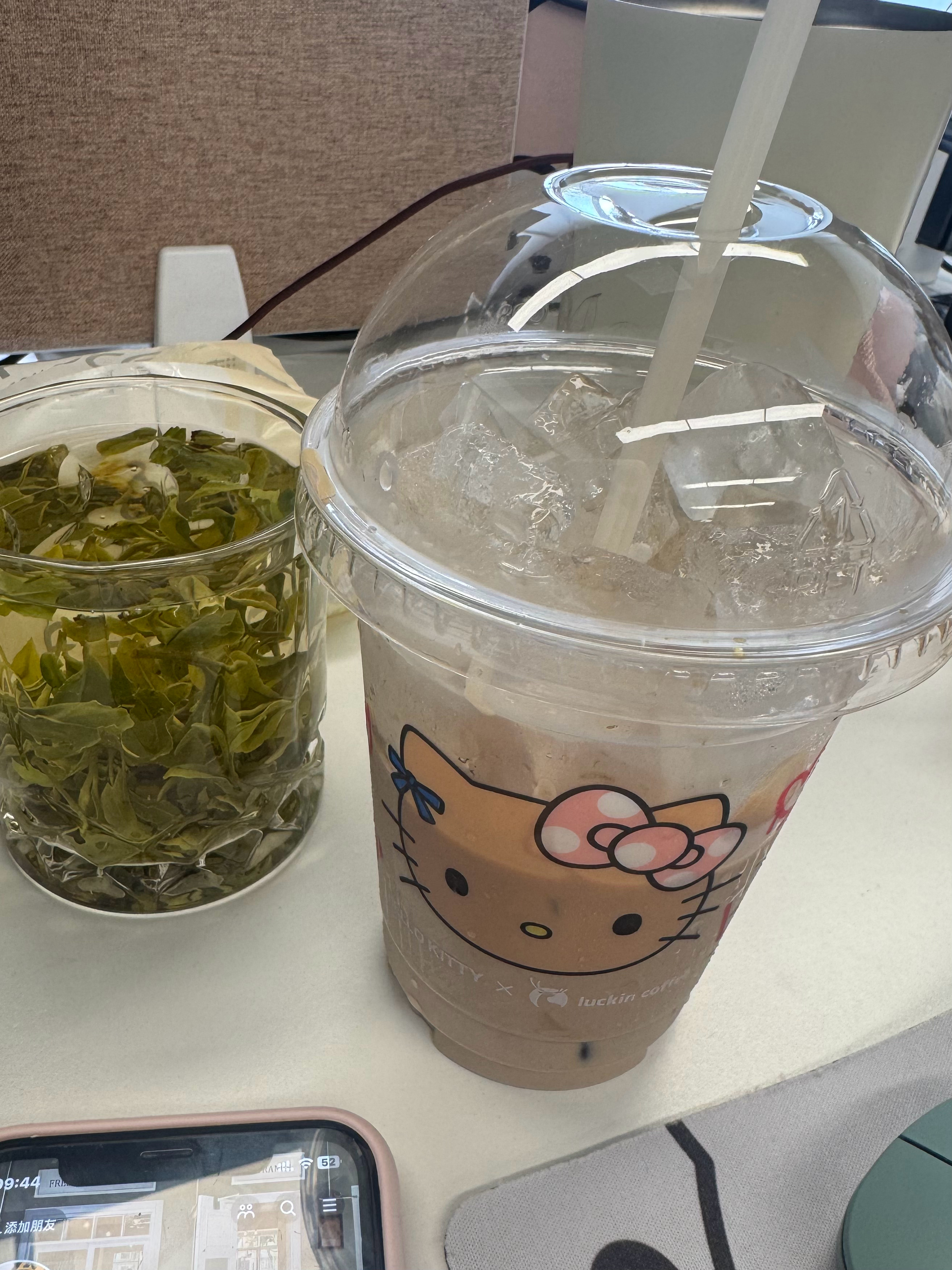 听同事说这款特别好喝 俺也来尝尝怎么个事～