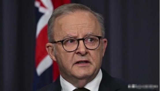 突发新闻：短短48小时内，已有超过28.5万名澳大利亚人签署请愿书，要求总理阿尔