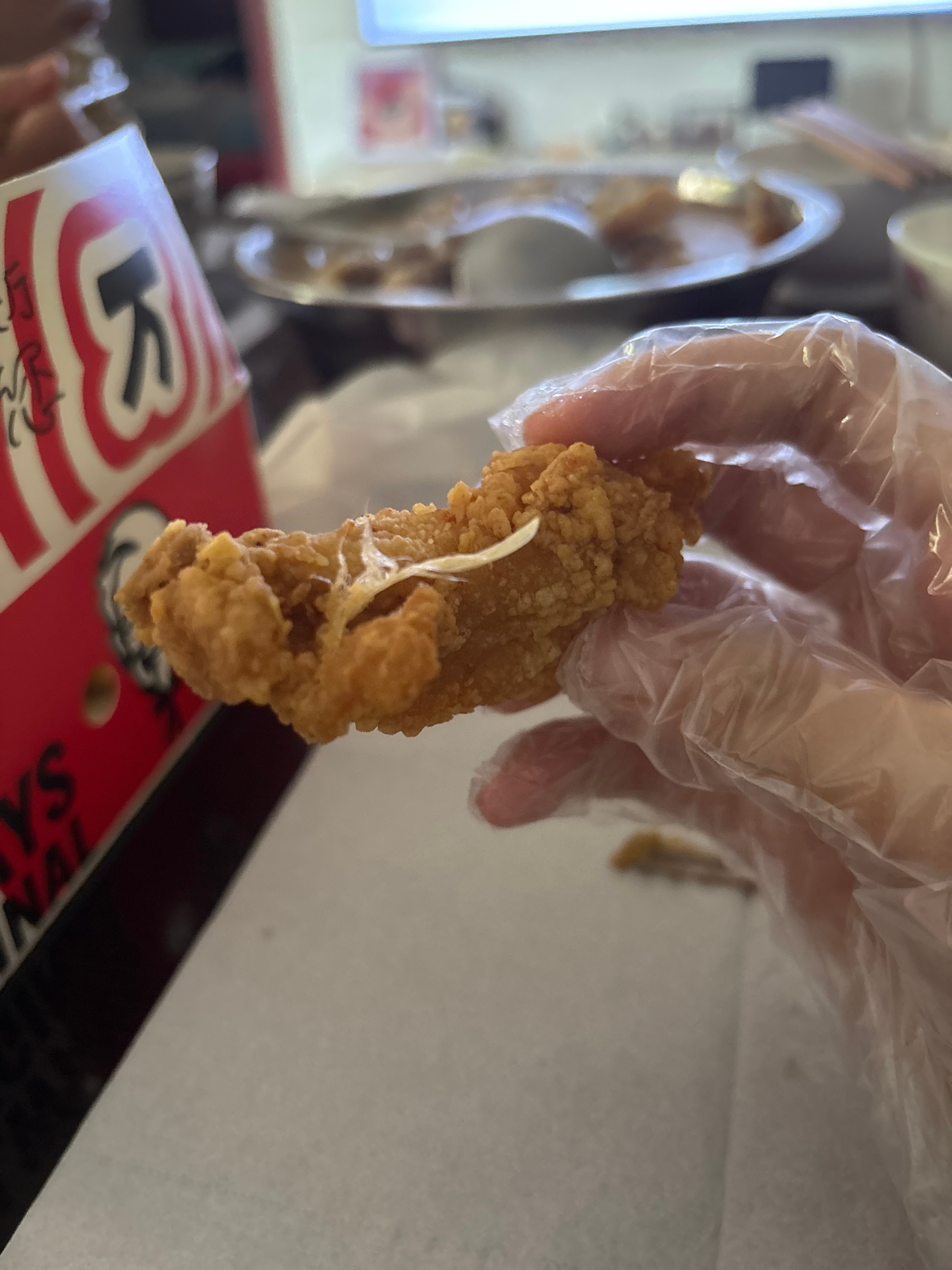 谁要吃鸡毛 