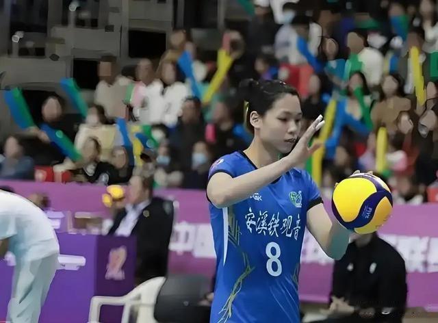 女排最新消息
        庄雨珊凭借在🇮🇹圣乔瓦尼俱乐部优异表现被科内俱