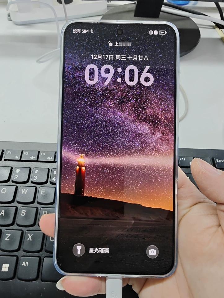 友商彻底慌了？上手荣耀 WIN 才知道，之前的担心全是多余的！

刚深度体验完荣